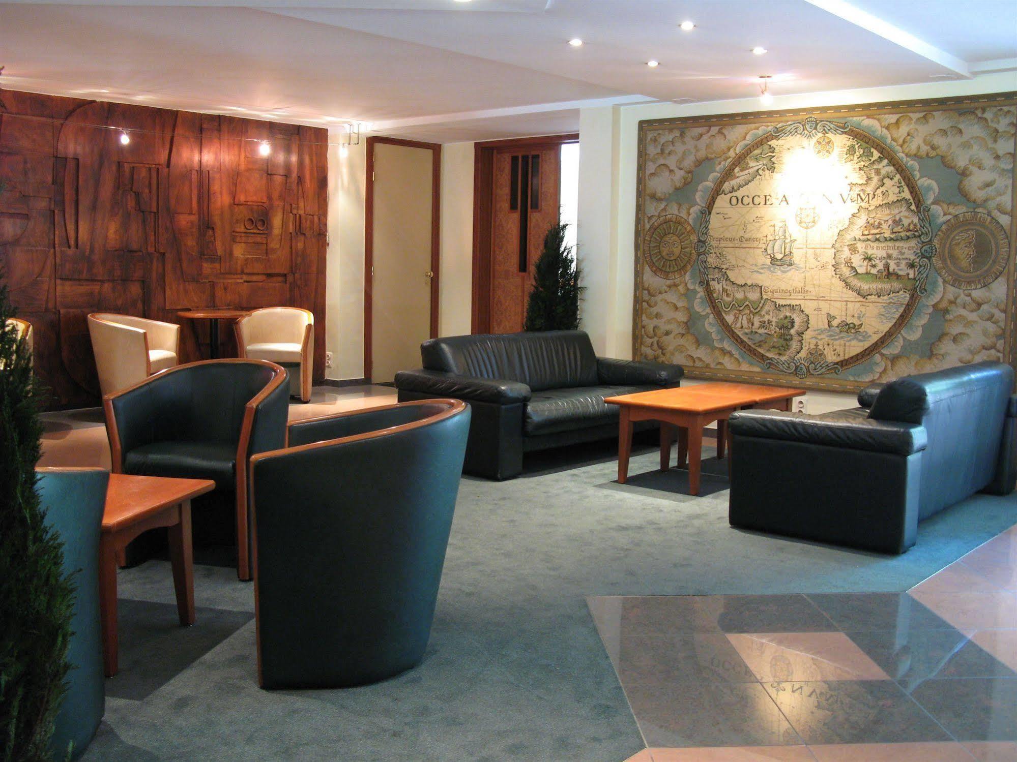 Hotel Best Western County House Saint-Gilles Interior foto
